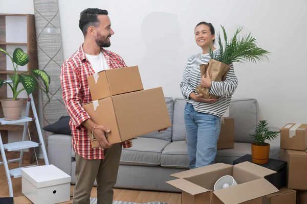 How can you find a trustworthy pet relocation service in the UK?